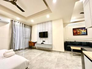 Street Studio by Lime Tree Hotel Sector 51 Gurgaon
