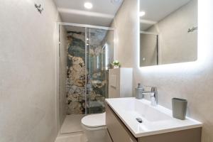 Seagull apartment - Waterfont with sunbeds! Unique