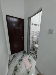 HOMESTAY DATUL BANTING #7, 1bilik 4-6org, Near Kolej Matrikulasi Sgor , HargaB40, Mvslim shj, #NO TOWEL