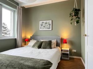 Cozy Family House with Garden and Greenhouse