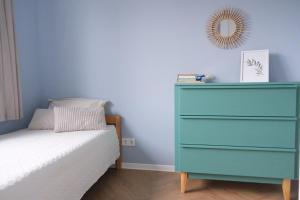 Cozy Family House with Garden and Greenhouse