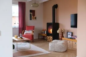 Cozy Family House with Garden and Greenhouse - Sigulda