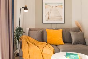 Cortina North - Modern Studio Apartment with Balcony