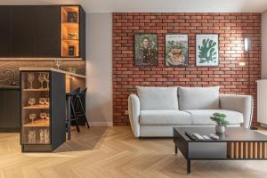 River Side Residence