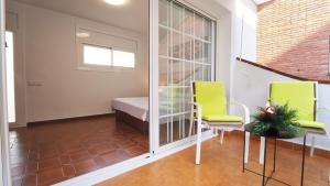 SeaHomes Vacations - Villa Chill & Pool 200m Beach