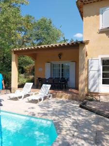 Villas Belle villa 8 avec piscine : photos des chambres