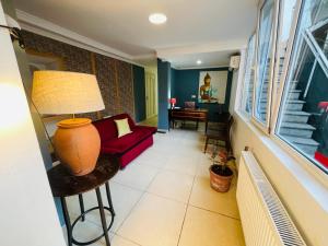 Hotel Klarastan Bon Voyage