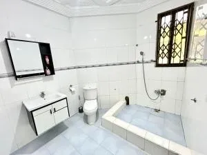 Prince Andyline homes - Ablajei