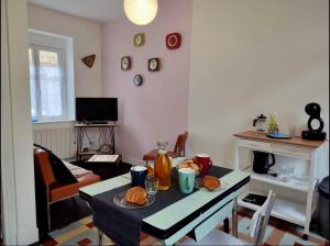 B&B / Chambres d'hotes LE 111 : photos des chambres