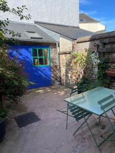 B&B / Chambres d'hotes LE 111 : photos des chambres