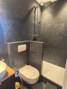 Appartements 2P Central & Quiet in Cap d -Ail : photos des chambres