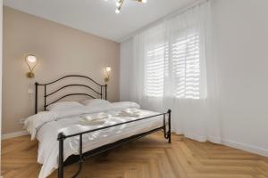 Elegant 1BR Apt with AC