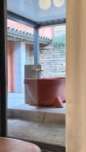 Hotels MiHotel Tour Rose : photos des chambres