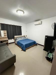 Nongnuchs Homestay Interior Queen Room