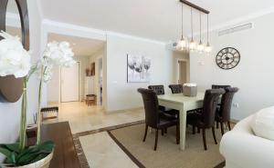 San Pedro beachside apartment