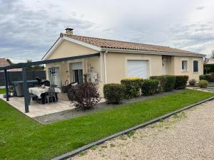 Villas Villa tout confort sur Teuillac : photos des chambres
