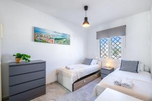 VT Cano 2BR Apt Sea Views