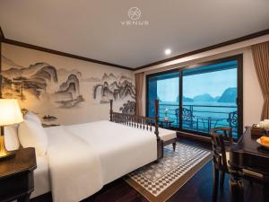 Era Cruise Halong Bay by Venus Group