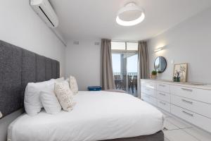 64 Kyalanga - by Stay in Umhlanga