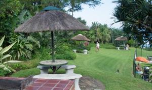 64 Kyalanga - by Stay in Umhlanga