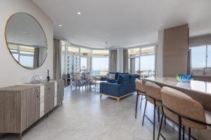 704 Oyster Quays - by Stay in Umhlanga