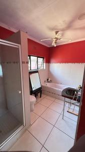 cozy home in traquil area