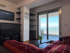 RIVIERA PALACE - TRILO SEA FRONT- Premium Villas