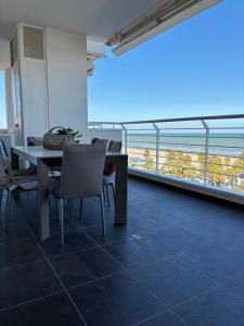 RIVIERA PALACE - TRILO SEA FRONT- Premium Villas