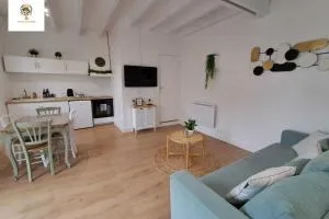 Charmante Maisonnette Rénovée - 5 min d'Argenton Sur Creuse - Chabenet