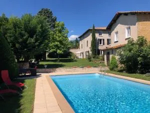 LES LOGES DE BACCHUS Le petit Loft - 伊泽尔省鲁西永