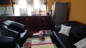 Villa 2000 - 瓦伊卡尔