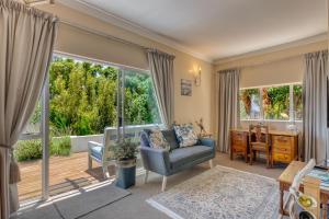 Whale Watchers Gordons Bay