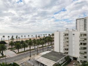 Salou Seafront! Private Terrace - AC & WiFi