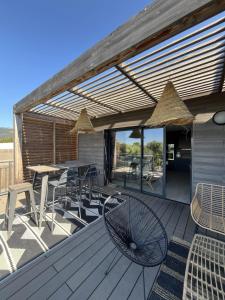 Maisons de vacances Luxueux DUPLEX avec PISCINE- JARDIN- BALCON : photos des chambres