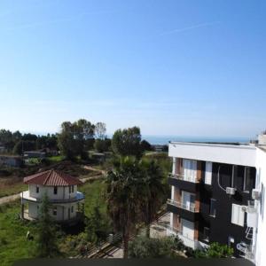 Cozy Nest by the Sea