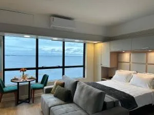 Flat de Luxo no Tropical - Vista Para Rio - Praia Dourada