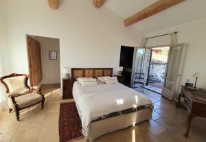 Villas Havre de paix a Gordes avec piscine chauffee : photos des chambres