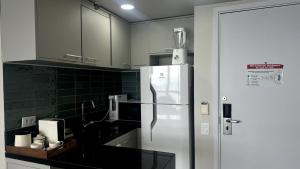 Flat de Luxo no Tropical - Vista Para Rio