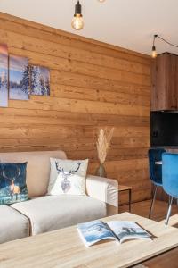 Apartment Borealis, Alpe d Huez - by EMERALD STAY