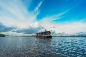 Yathra Houseboat - Arachchimulla