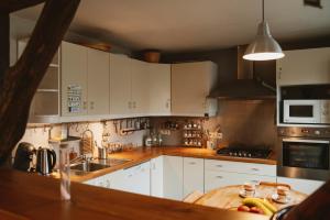 "Sans-soucis" ancienne ferme pleine de vie