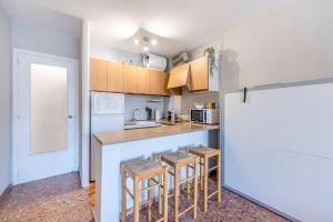 Salou Studio by Beach & Pool - AC - Free Parking