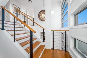 Summerland luxury house in Broadbeach Waters