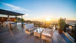 2 Bedroom Villa with Pool