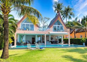 LUXURY BEACH APARTMENT & SEA VIEW and PRIVATE POOL