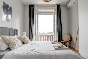 Sofias Elegant Urban Retreat