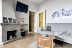 Sofias Elegant Urban Retreat
