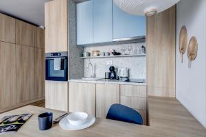 New Studio - 300m Subway - 10 Mins City Centre