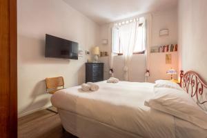 One bedroom apartment with Patio n2