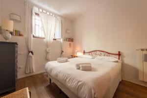 One bedroom apartment with Patio n2